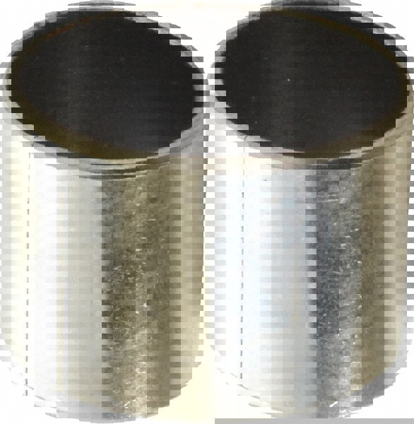 Sleeve Bearing: 2